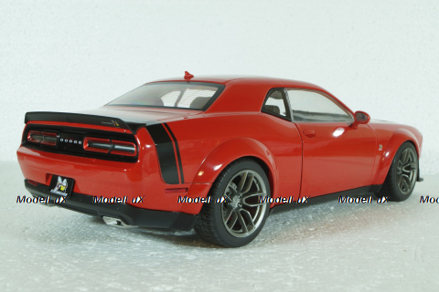 Dodge Challenger R/T Scat Pack Widebody 2020 red, 1805702, Solido 1:18