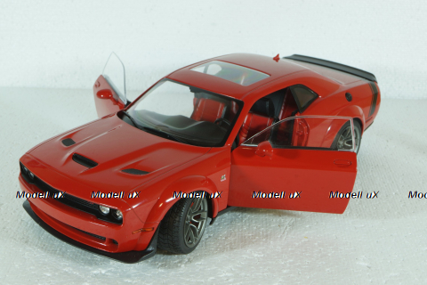 Dodge Challenger R/T Scat Pack Widebody 2020 red, 1805702, Solido 1:18