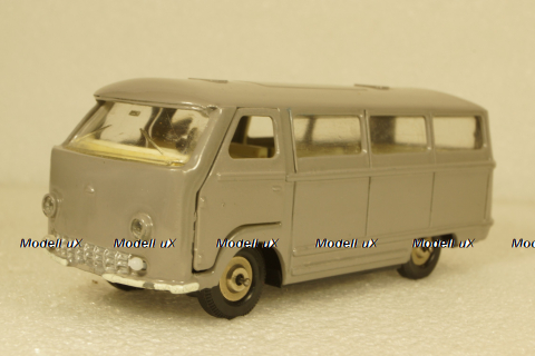 Раф-977 Латвия, з-д Двигатель 1:43  