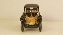 Руссо-балт С24-40 А22, черный, Тантал/Радон 1:43