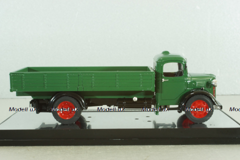 Austin K Series Dropside Truck 1948 green, British Transport Classics 1:43