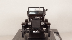 Ford Model T Runabout 1925 Black, SUN1886, SunStar 1:24