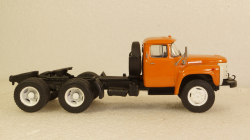 Зил-133ВЯ тягач, рыжий, Алник43 1:43
