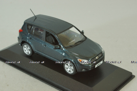 Toyota RAV4 (CA30W) 2005, grey, Minichamps 1:43 