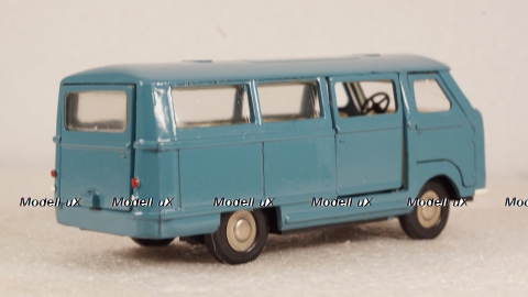 РАФ-977 Латвия синий, з-д Двигатель 1:43 