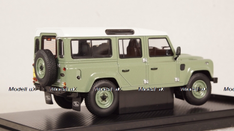 LAND ROVER DEFENDER 110 HERITAGE EDITION – 2015 GREEN, Almost Real 1:43