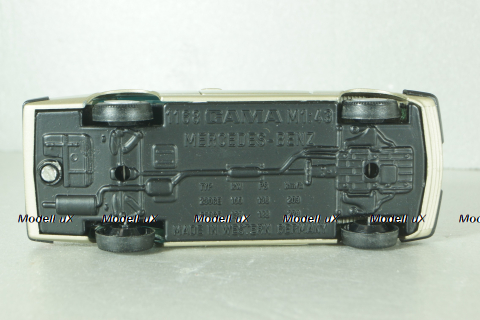 Mercrdes-Benz 300 CE Coupe (C124) 1987, gold, 1168G, GAMA 1:43