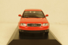 Audi A6 C5, 1997 red, 940017100, Maxichamps 1:43 уценка трещина в боксе