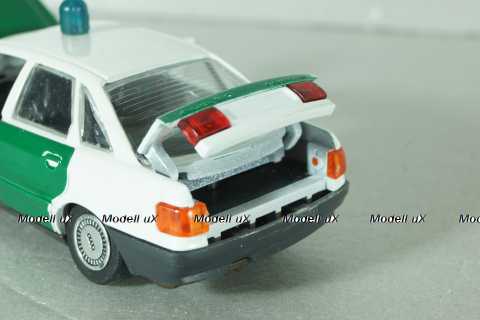 Audi 80 Polizei (B4) 1991, white/green, 1039, Schabak 1:43