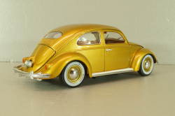 Volkswagen Beetle 1955 1000000th, gold, Burago 1:18