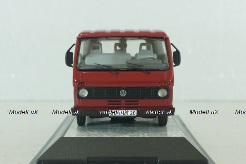 Volkswagen LT28 delivery van dark red, PCL13301, Premium Classixxs 1:43