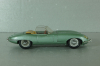 Jaguar E-type Cabrio 1961, light green, Eligor 1:43
