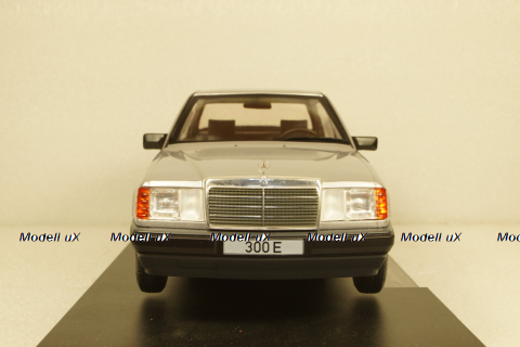Mercedes 300 E (W124) 1984 silver, MCG18285, MCG 1:18