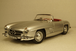 Mercedes 300 SL roadster 1957 silver, 183890, Norev 1:18