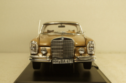 Mercedes 250 SE Coupe 1969 Gold, 183759, Norev 1:18