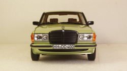 Mercedes 200 AMG W123 1984 green met., 183795, Norev 1:18