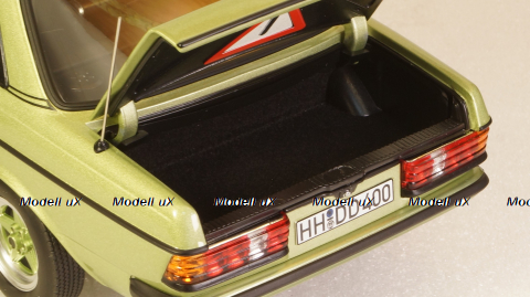 Mercedes 200 AMG W123 1984 green met., 183795, Norev 1:18