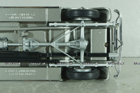 Duesenberg SJ Twenty Grand 1933, silver, Franklin Mint 1:24