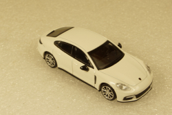 Porsche Panamera 2015 White, 870067102, Minichamps 1:87
