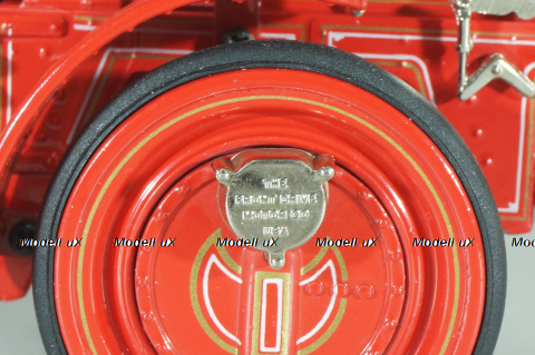 Christie front-wheel drive steam automobile from 1912, red, Franklin Mint 1:24