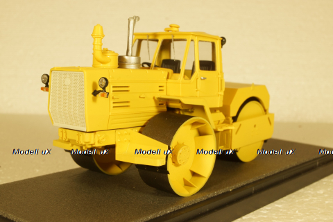  Т-150, каток  дорожный СД-802, RTM 1:43