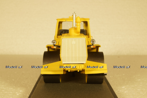  Т-150, каток  дорожный СД-802, RTM 1:43