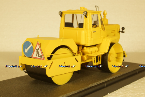  Т-150, каток  дорожный СД-802, RTM 1:43