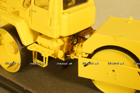  Т-150, каток  дорожный СД-802, RTM 1:43