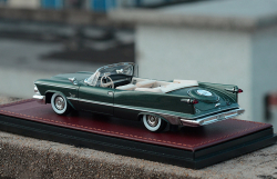 Imperial Crown Convertible Open top 1959 Sherwood Green Metallic, GLM Models 1:43