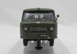 Уаз-450А, Медицинская Помощь» МО СССР - 1962 г. (интерьер армейский - 4 носилок), 145025, DiP Models 1:43