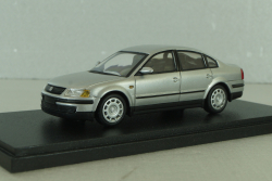 Volkswagen Passat (B5) 1996, silver, Schuco 1:43 