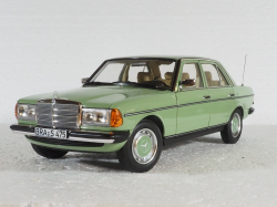 Mercedes 200 1982, (W123) E-Class, 183796, Norev 1:18