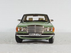 Mercedes 200 1982, (W123) E-Class, 183796, Norev 1:18