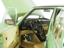 Mercedes 200 1982, (W123) E-Class, 183796, Norev 1:18