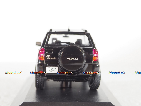 Toyota RAV4 2005, Altaya 1:43 Уценка!