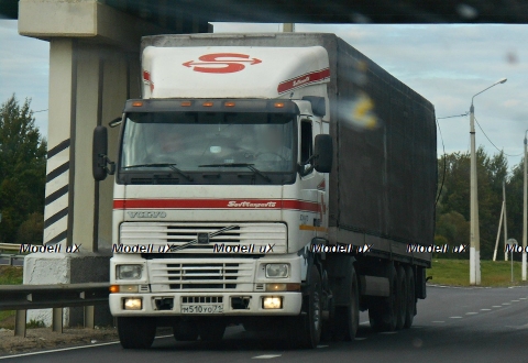 Volvo FH-12 c п/прицепом Kogel Союзвнештранс, TruckTyr 1:43