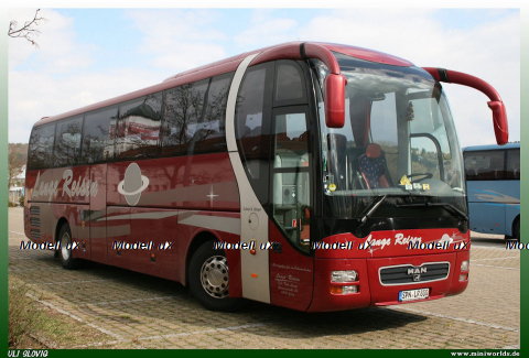 MAN R02 Lion’s Star (Yutong) 2003, red, PM056, Paudi 1:42