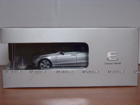 Mercedes E320 T-Modell, Schuco 1:43