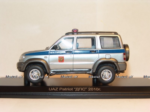 Уаз Патриот ДПС 2010 г., 231632, DiP Models 1:43
