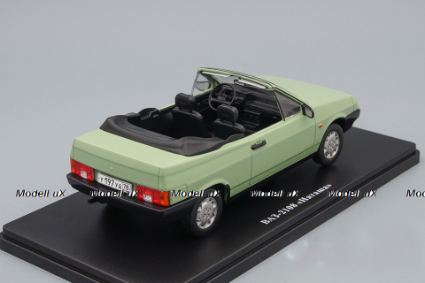 ВАЗ 2108 "Наташа" Легендарные Советские Автомобили №63, Hachette 1:24 (без журнала)