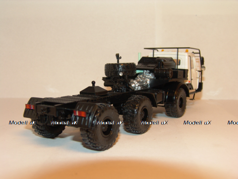 МЗКТ 690610 седельный тягач,  BY.VOLK 1:43