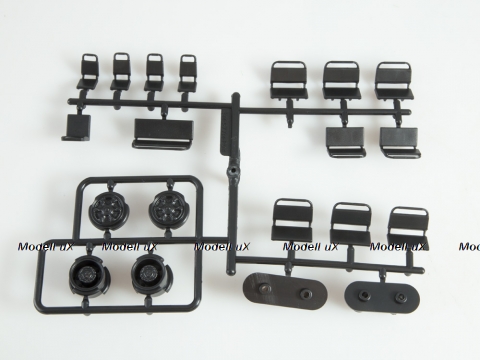 Сборная модель ЛИАЗ-677М, 4028AVD, AVD Models 1:43