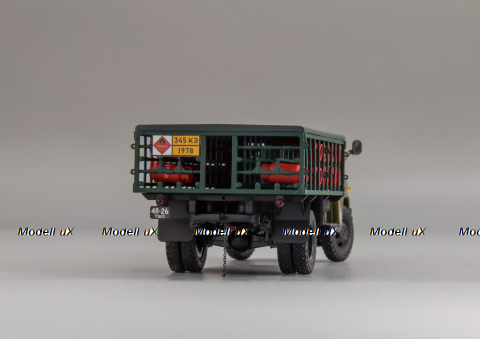 ГАЗ 52-08 Автомобиль для транспортировки баллонов со сжиженным газом СТБ-1 1983 г. (Ташкент), 105243, DiP Models 1:43