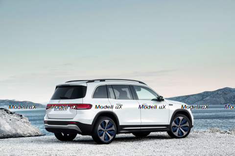 Mecedes EQB X243 digital white, B66961280, NZG 1:18