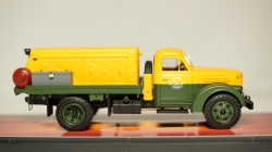УралЗис-355 с компрессорной станцией ЗИФ-56, TruckTyr 1:43