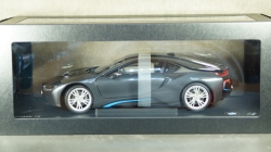 BMW i8 (i12) 2014, Paragon 1:18