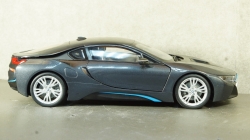 BMW i8 (i12) 2014, Paragon 1:18