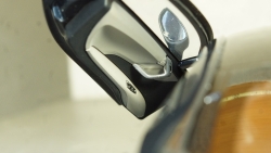 BMW i8 (i12) 2014, Paragon 1:18