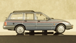 Ford Sierra Ghia metallic-silver 1988, CLC352N, IXO 1:43