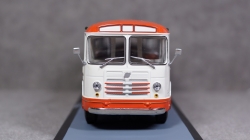 ЛИАЗ 158В красно-белый, Classicbus 04001D, 1:43 Уценка!